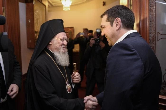 Τσίπρας-Βαρθολομαίος: Μετά τα χαμόγελα η σύγκρουση